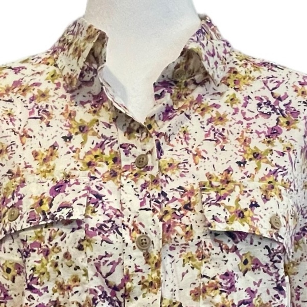 Eddie Bauer. 100% Cotton. Gorgeous 🤩🤩 floral button down. Lightweight - Picture 9 of 15